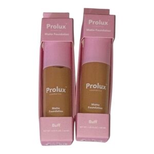 Matte Foundation in Buff